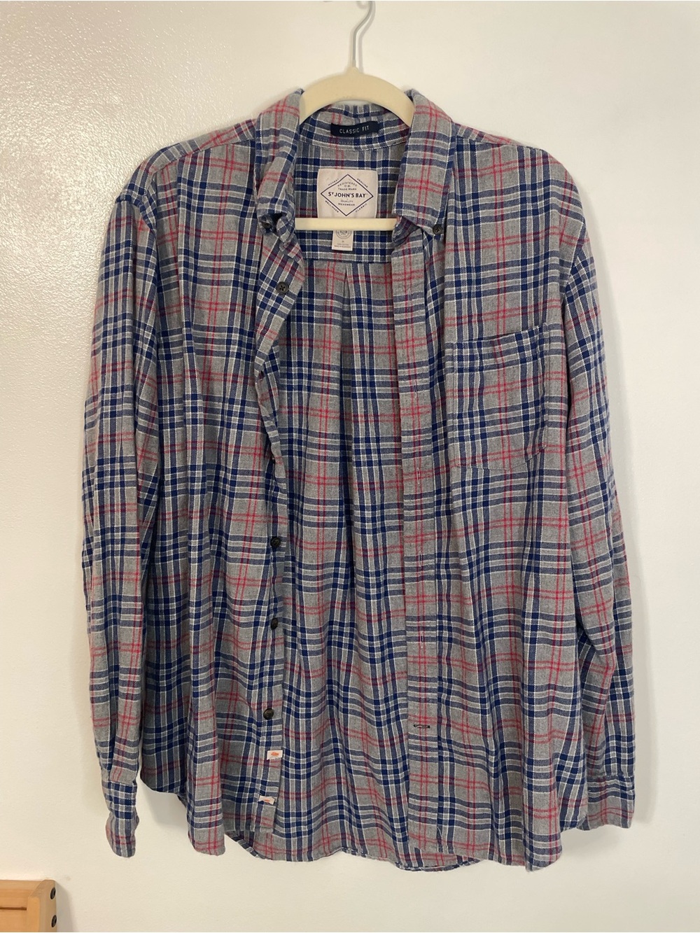 Flannel button up for fall gray red and blue St. John’s bay size medium
